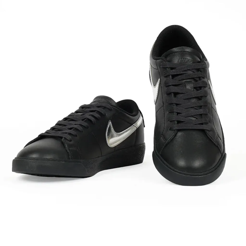 NIKE SB X DANCER SKATEBOARDS BLAZER LOW QUICKSTRIKE -BLACK/METALLIC SILVER-BLACK