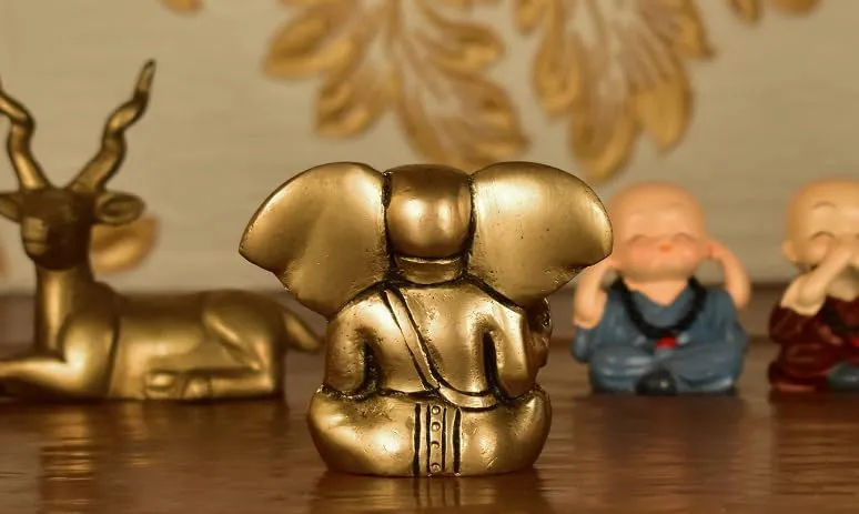 White Whale Small Large Ear Ganesha Seated | Brass Statue