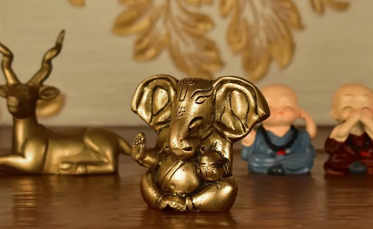 White Whale Small Large Ear Ganesha Seated | Brass Statue